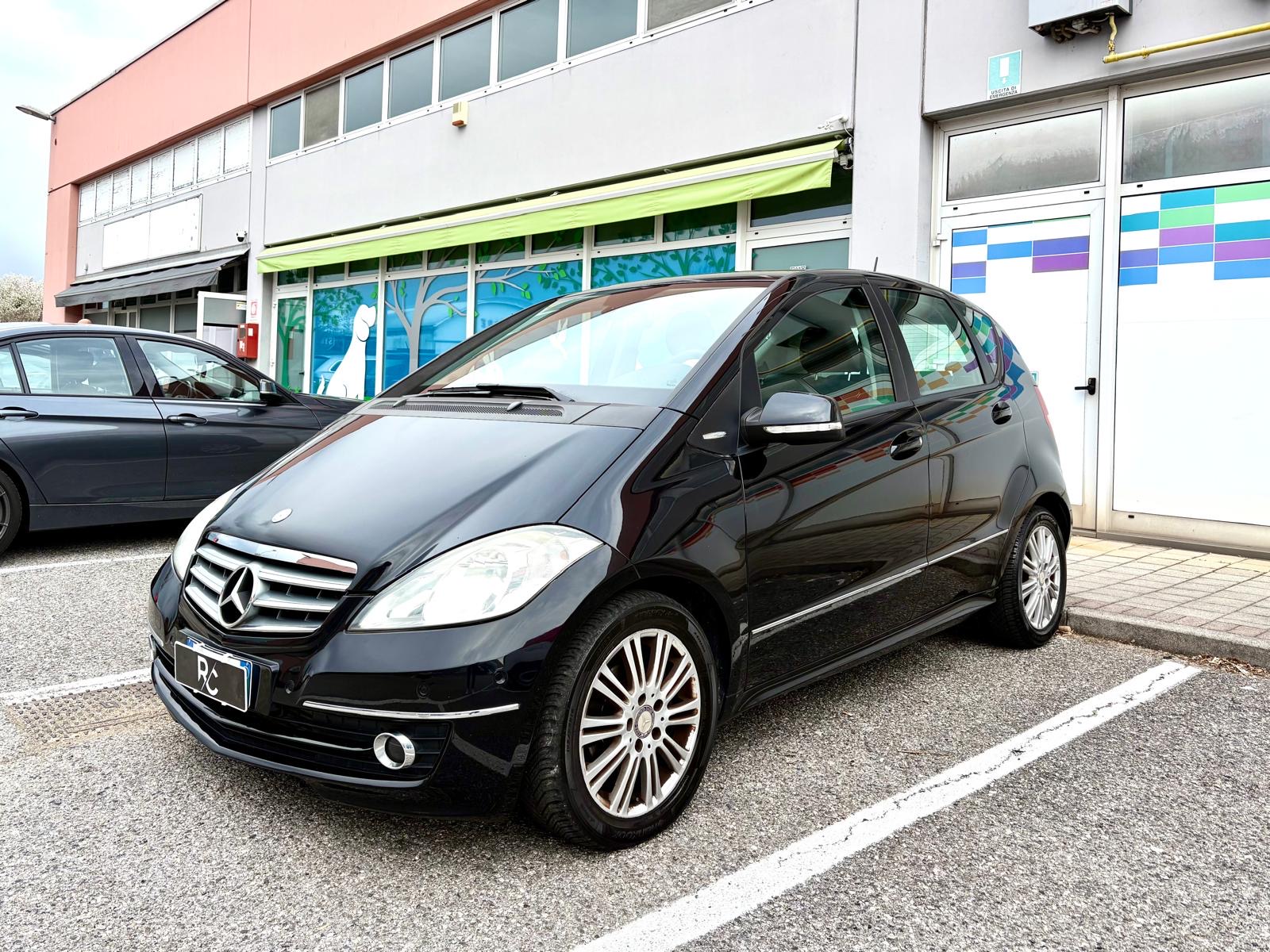 Mercedes a180 Cdi Automatica Neopatentati